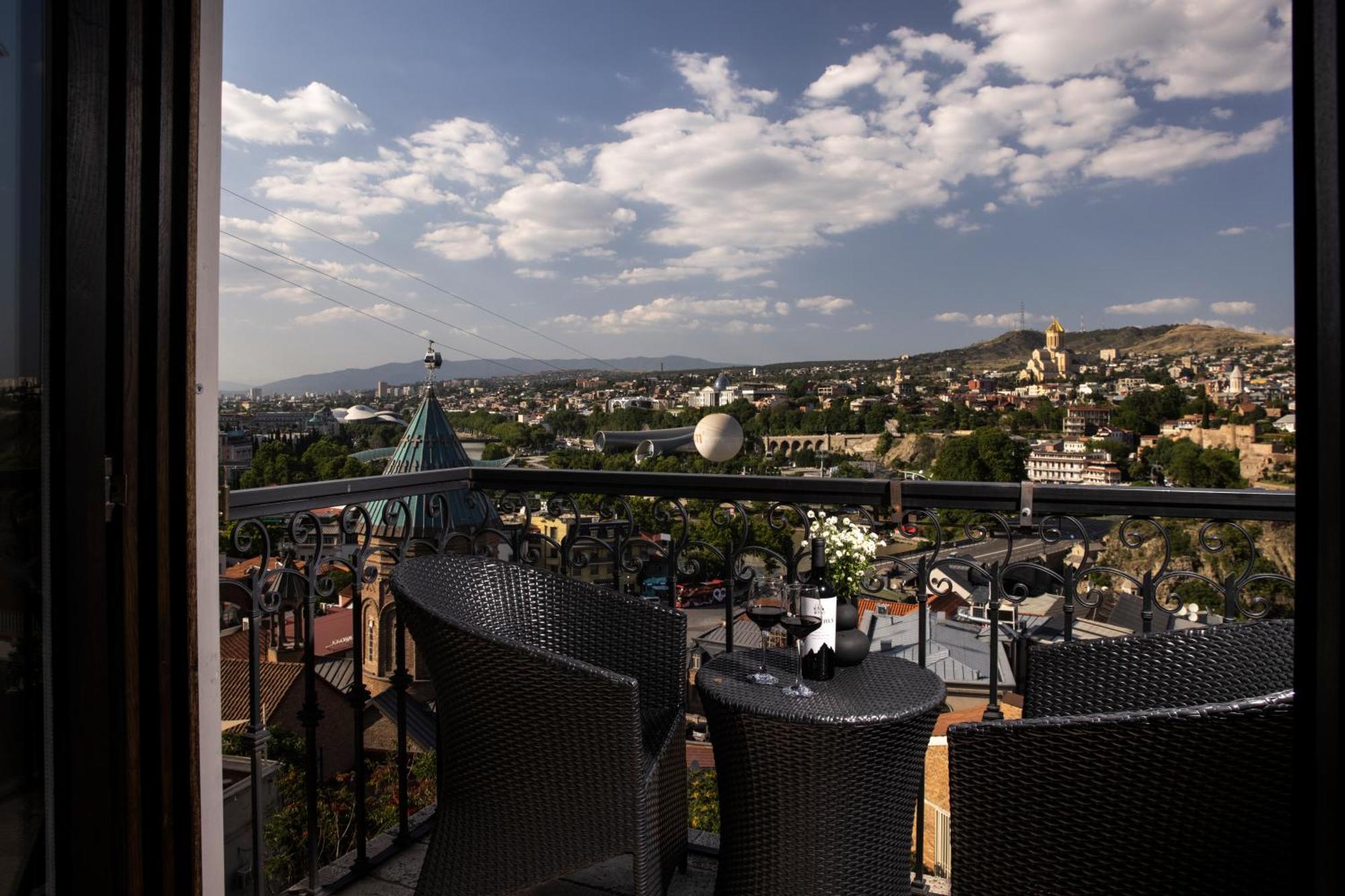 Citadel Narikala Hotel Tiflis Exterior foto